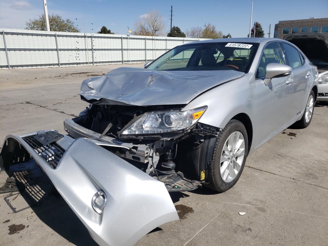 Photo 2 from auction – 2015 LEXUS ES 300H with VIN JTHBW1GG0F2099396