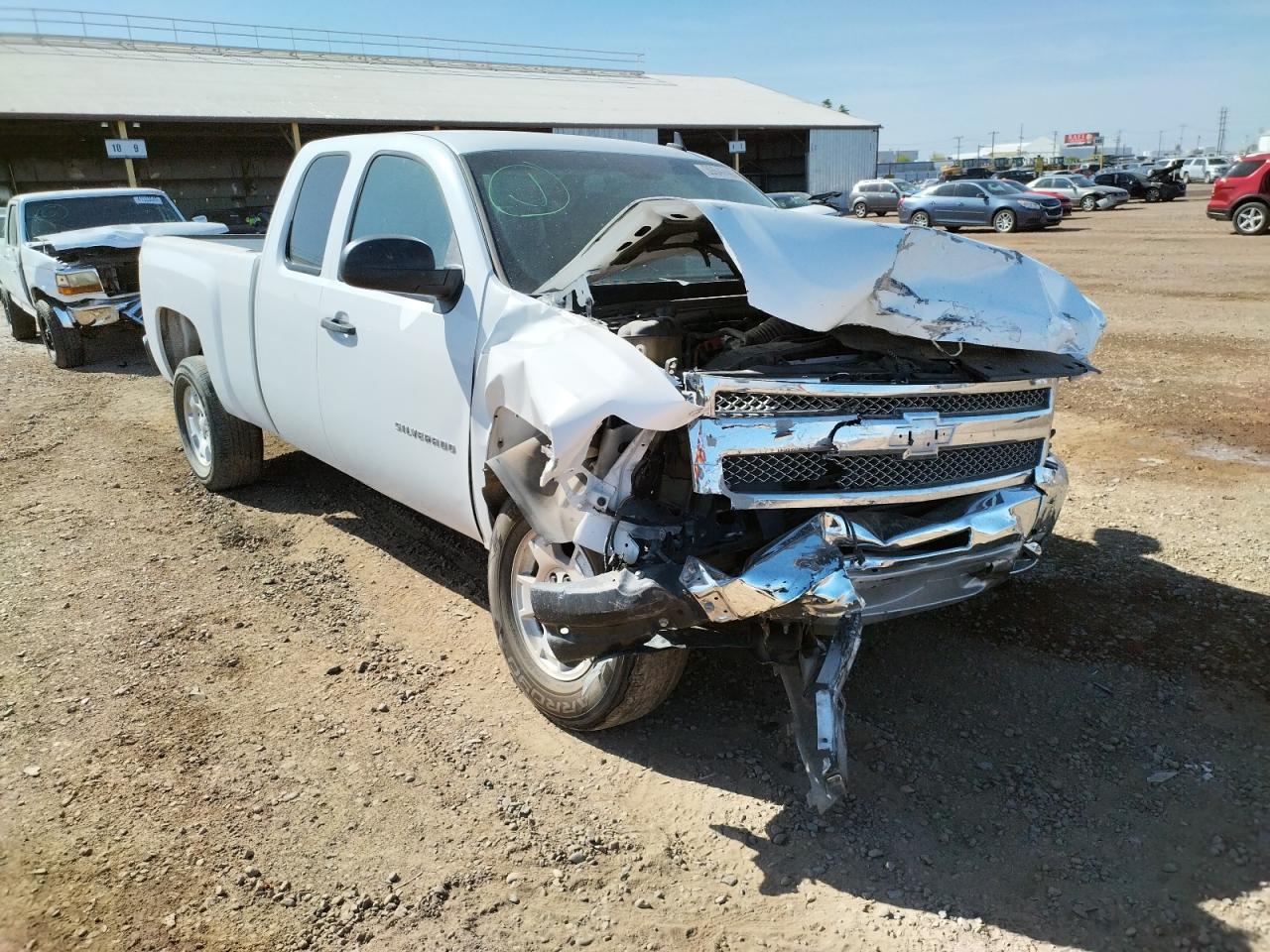 CHEVROLET SILVERADO 2012 with VIN 1GCRCSE09CZ233846 - Photo from auction