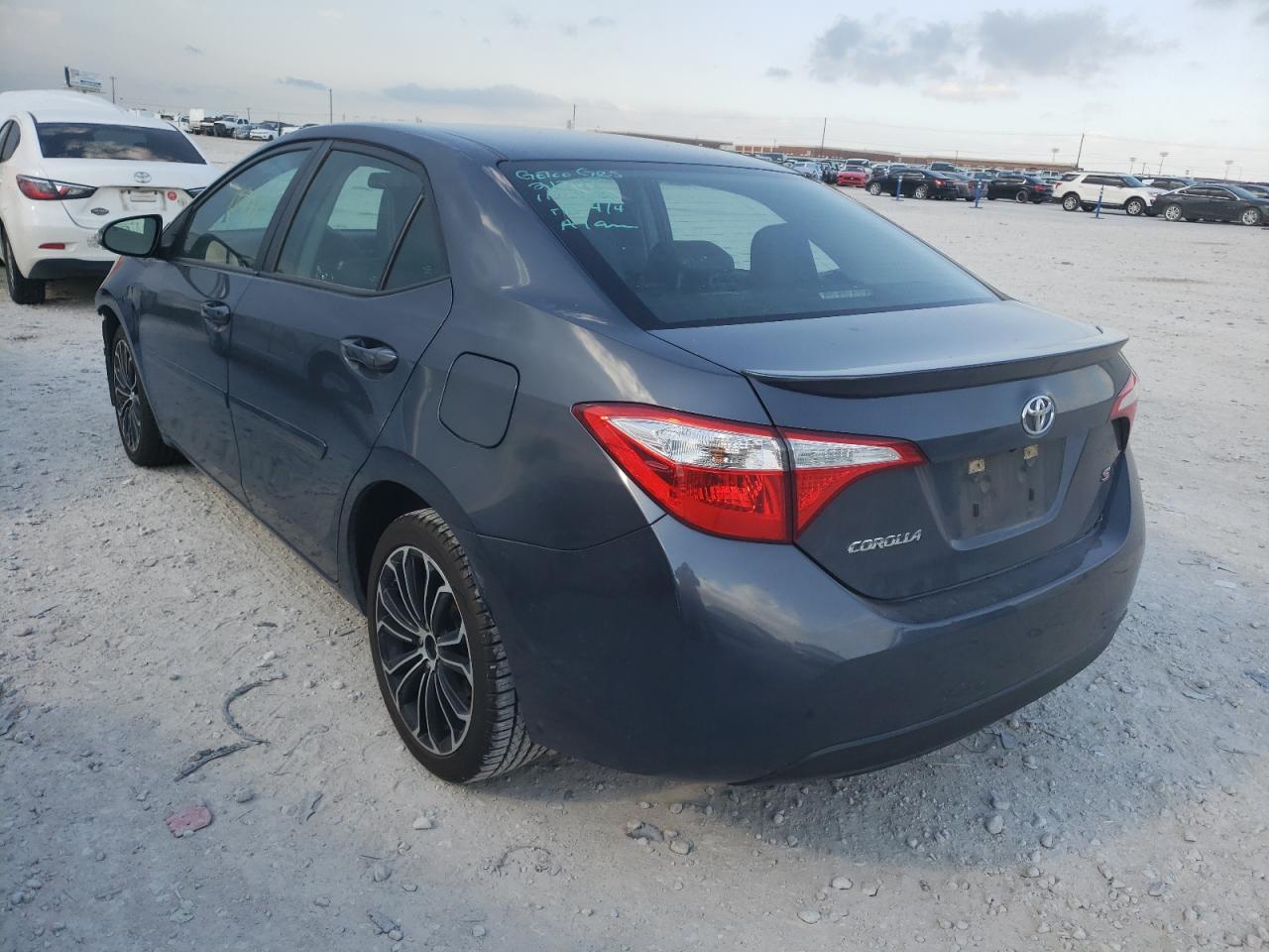 Photo 3 from auction – 2015 TOYOTA COROLLA L with VIN 5YFBURHE7FP277681