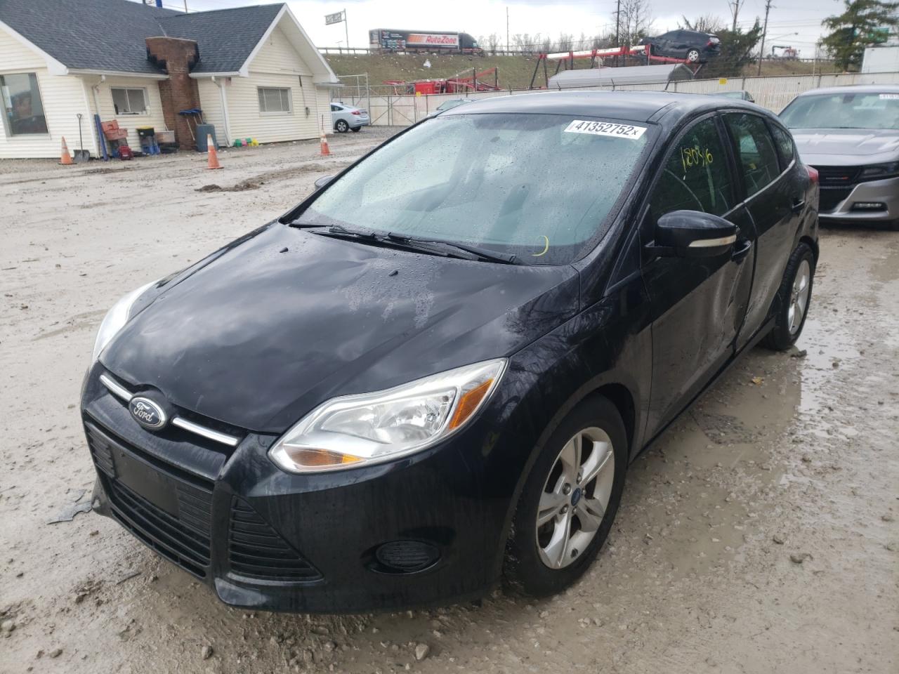 Zdjęcie 2 z aukcji – 2013 FORD FOCUS SE z VIN 1FADP3K22DL263887