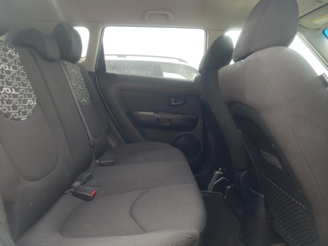 Photo 6 from auction – 2011 KIA SOUL + with VIN KNDJT2A21B7285163