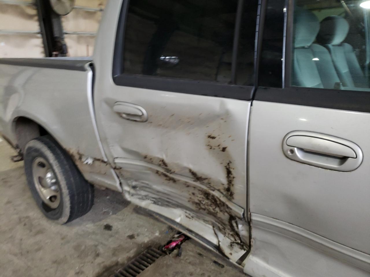 Photo 9 from auction – 2002 FORD F150 SUPER with VIN 1FTRW07682KD37197