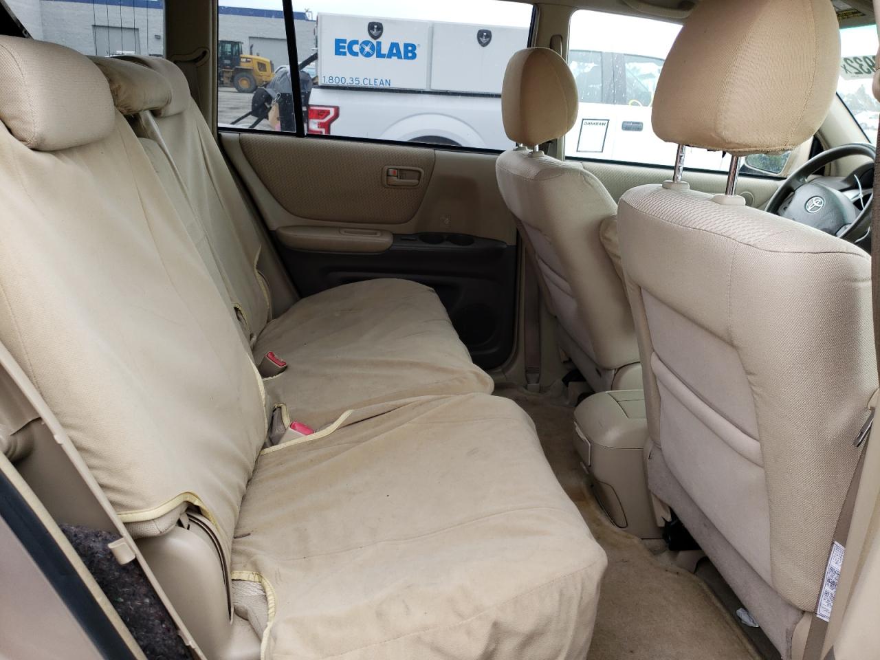 Photo 6 from auction – 2006 TOYOTA HIGHLANDER with VIN JTEDW21A260009810