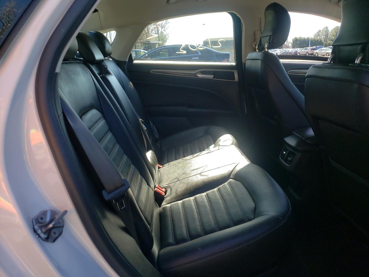 Photo 6 from auction – 2014 FORD FUSION SE with VIN 3FA6P0HD4ER371141