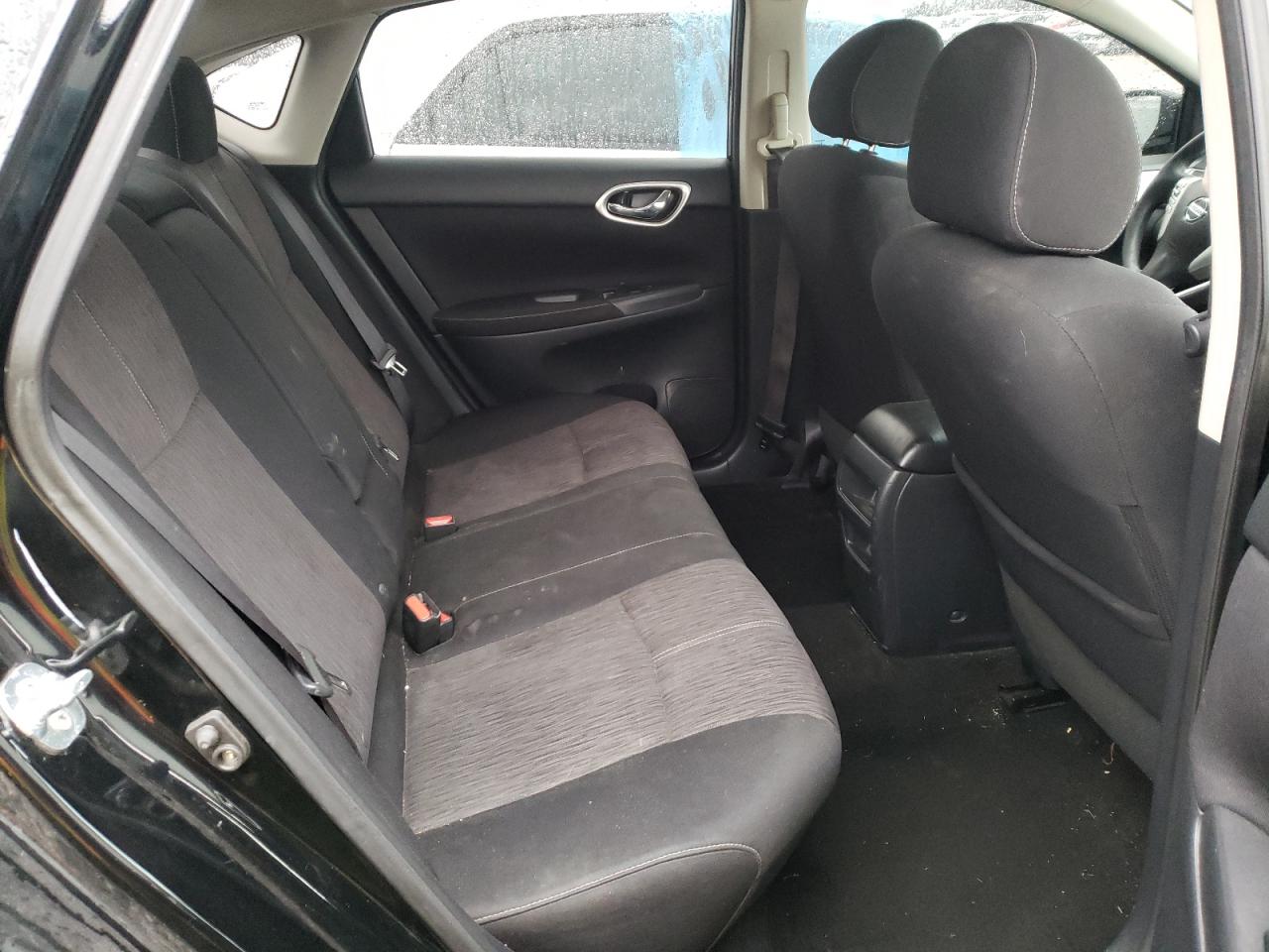Photo 6 from auction – 2014 NISSAN SENTRA S with VIN 3N1AB7AP1EY265500