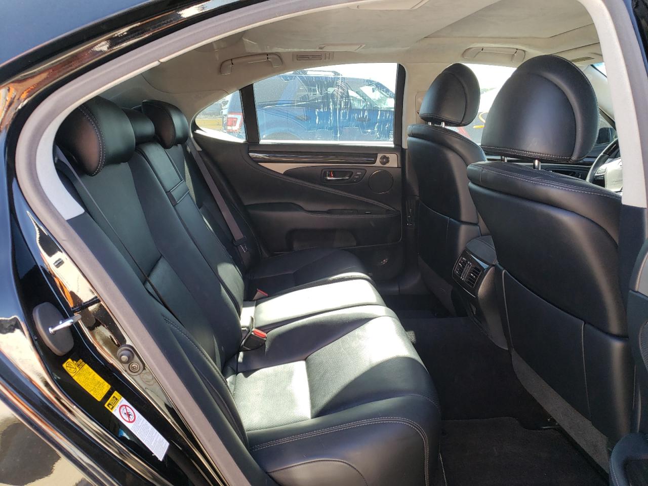 Photo 6 from auction – 2013 LEXUS LS 460 with VIN JTHBL1EF9D5118722