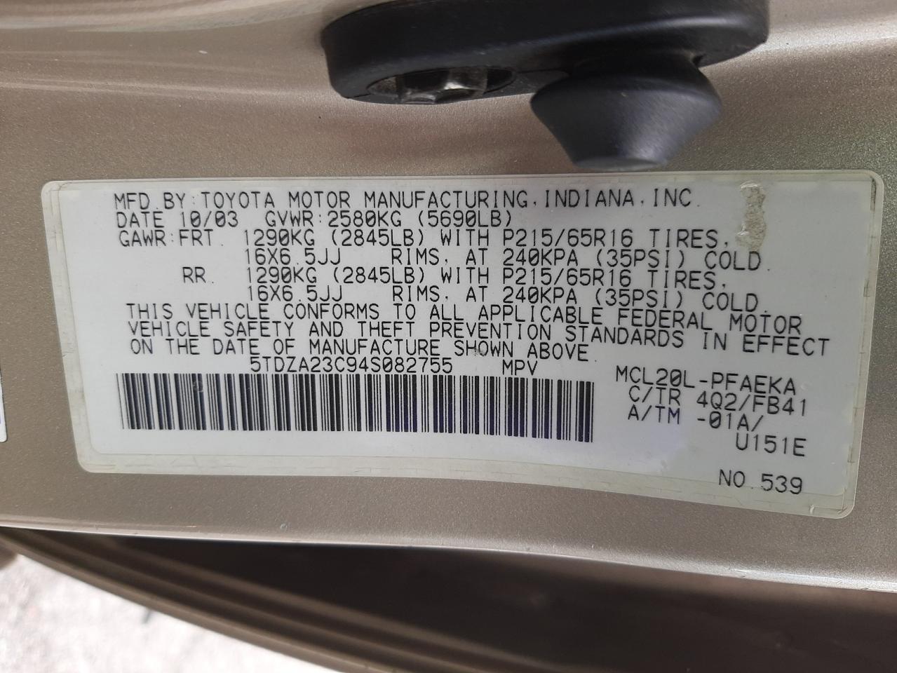 Photo 10 from auction – 2004 TOYOTA SIENNA CE with VIN 5TDZA23C94S082755