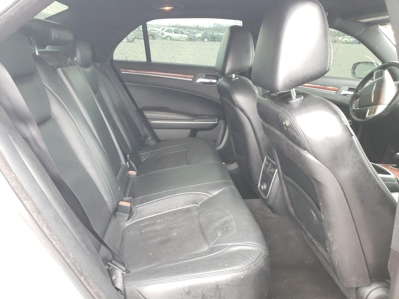 Photo 6 from auction – 2013 CHRYSLER 300 with VIN 2C3CCAAG1DH506965
