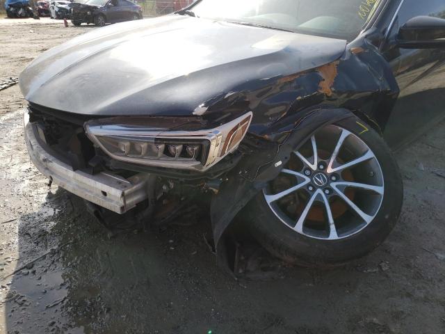 Photo 9 from auction – 2018 ACURA TLX with VIN 19UUB2F39JA008300