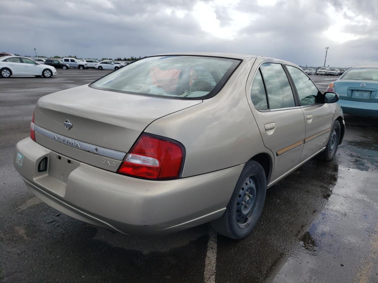 Photo 4 from auction – 2001 NISSAN ALTIMA XE with VIN 1N4DL01D81C130706