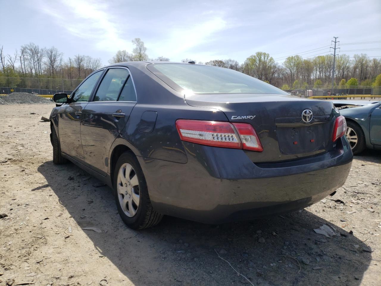 Photo 3 from auction – 2011 TOYOTA CAMRY BASE with VIN 4T1BF3EK2BU182486