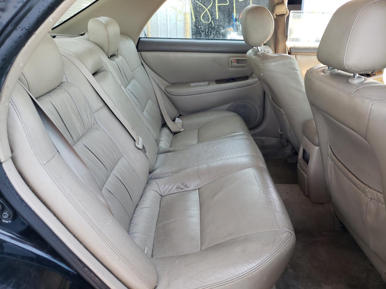 Photo 6 from auction – 2000 LEXUS ES 300 with VIN JT8BF28G9Y5074437