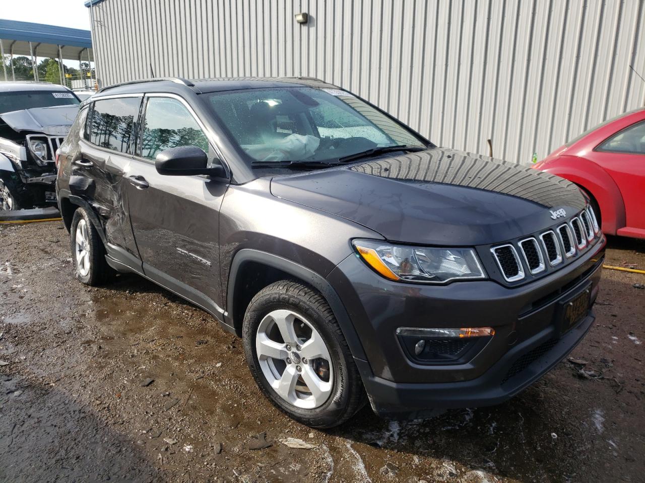 JEEP COMPASS LA 2019 con VIN 3C4NJDBB8KT656445 - Foto de la subasta