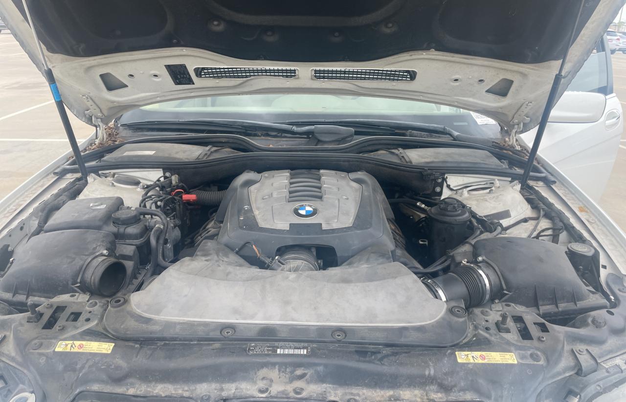 Photo 7 from auction – 2007 BMW 750 with VIN WBAHN83527DT73079