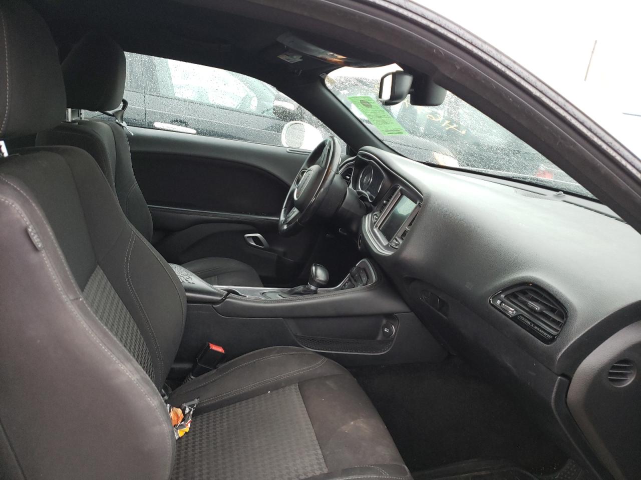 Photo 5 from auction – 2015 DODGE CHALLENGER with VIN 2C3CDZAG5FH722798