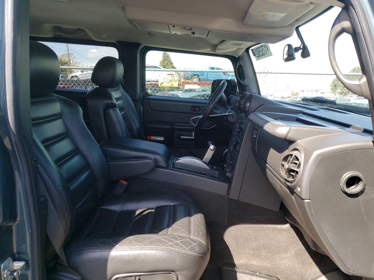 Photo 5 from auction – 2006 HUMMER H2 with VIN 5GRGN23U86H101418