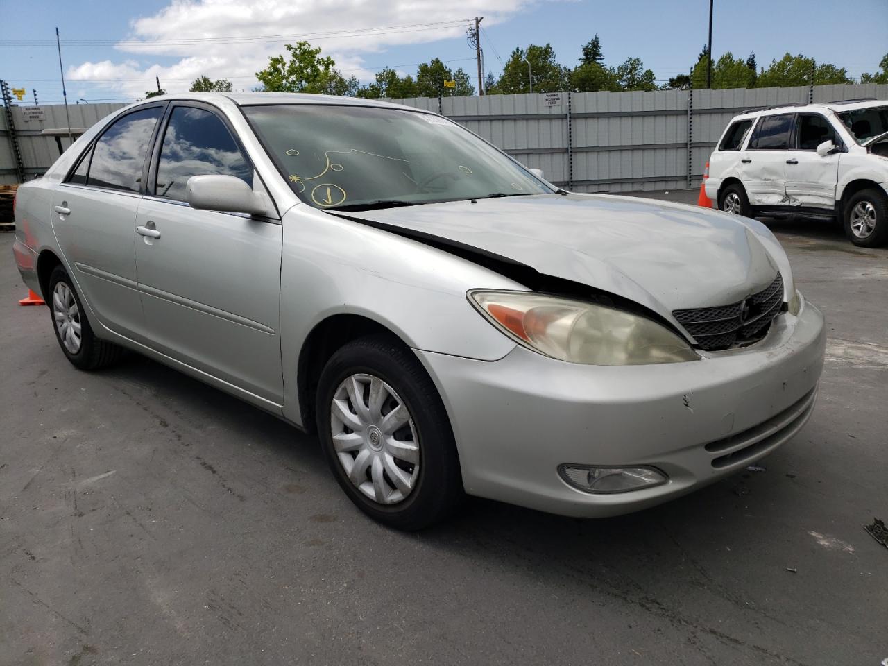 TOYOTA CAMRY LE 2002 with VIN JTDBE32KX20130106 - Photo from auction