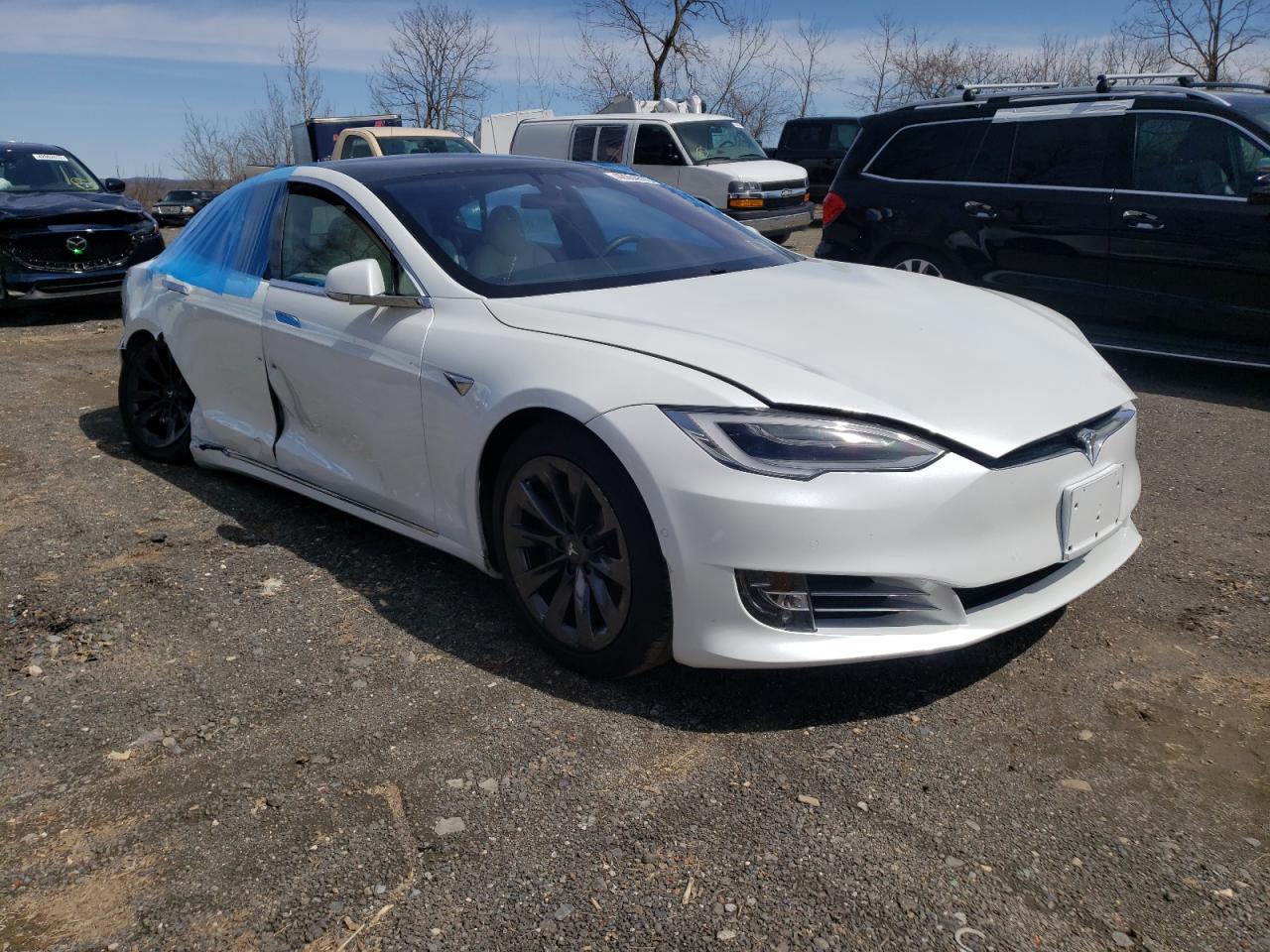 TESLA MODEL S 2020 with VIN 5YJSA1E22LF369096 - Photo from auction