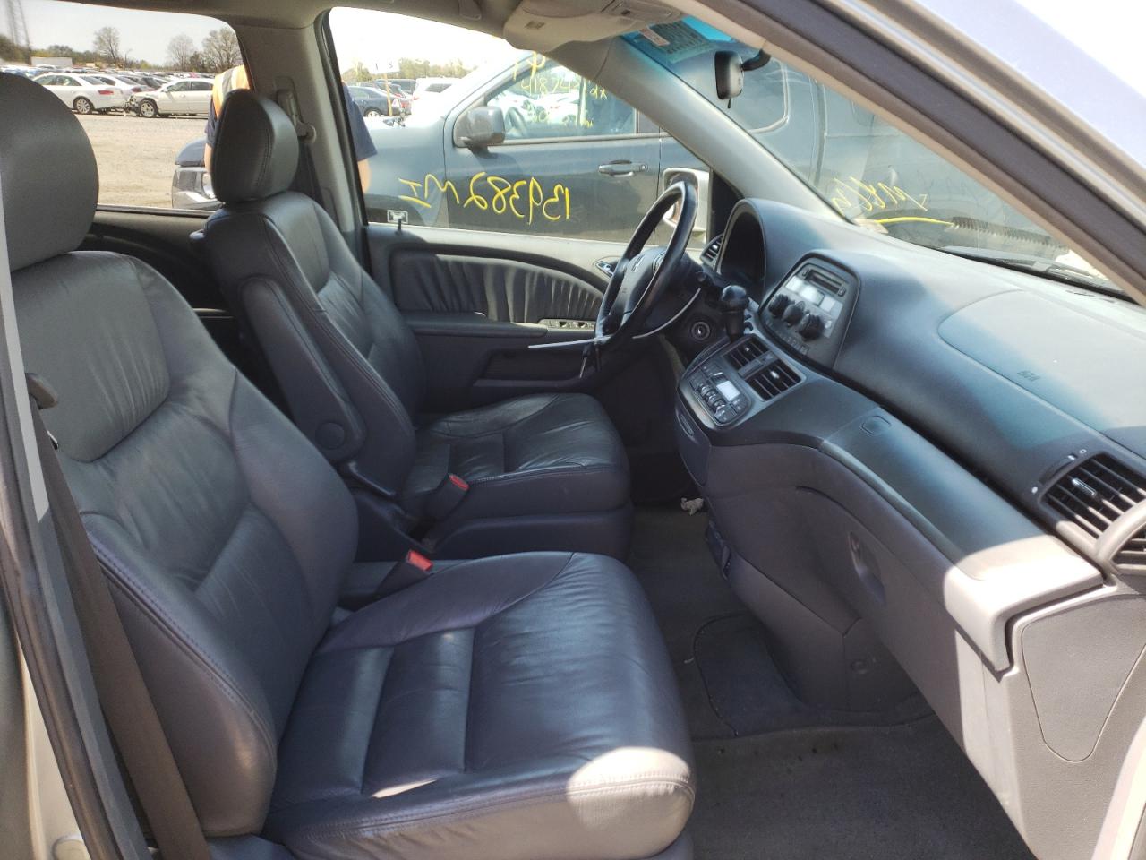 Photo 5 from auction – 2006 HONDA ODYSSEY with VIN 5FNRL38636B010363