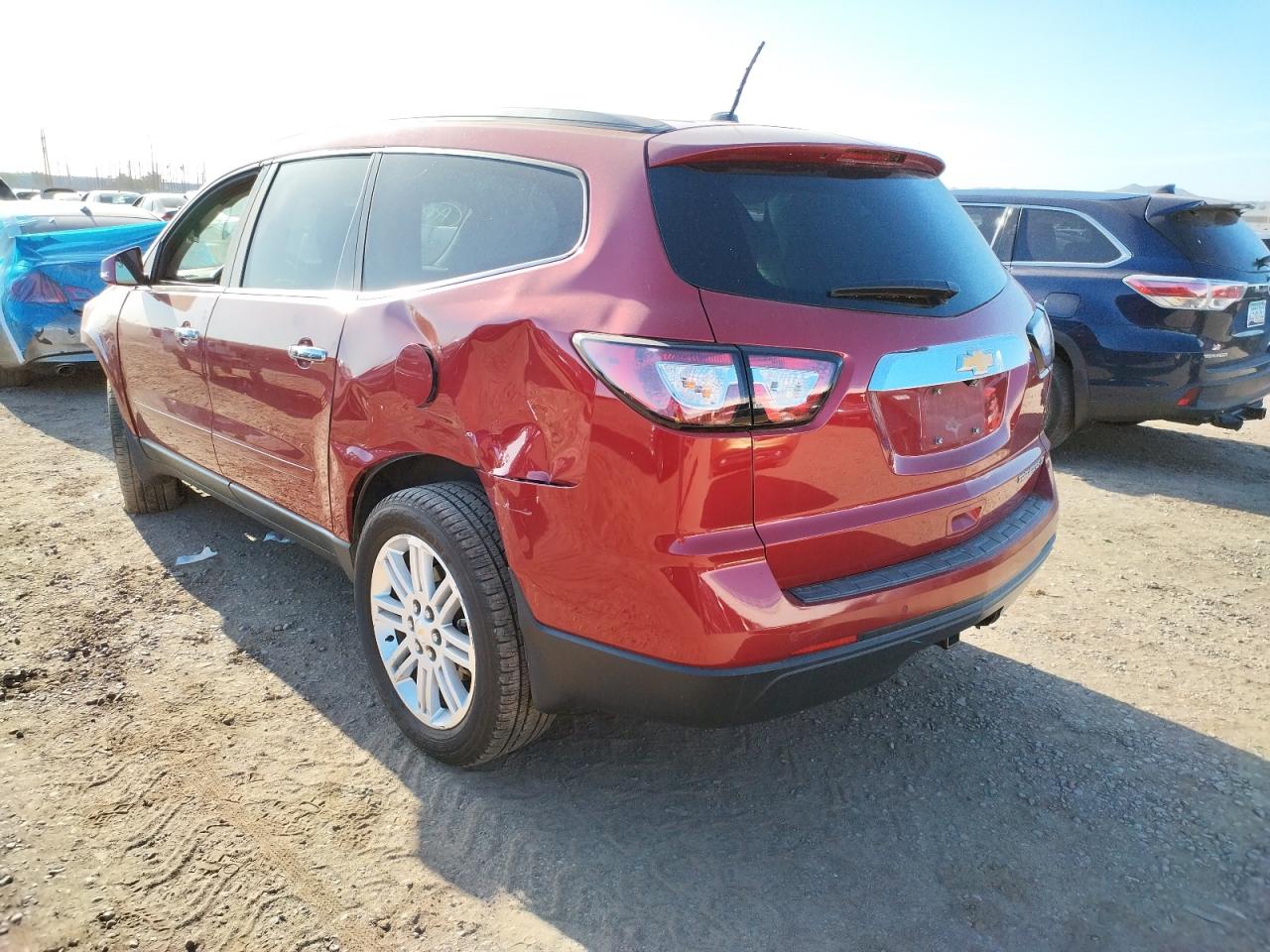Photo 3 from auction – 2014 CHEVROLET TRAVERSE L with VIN 1GNKRGKDXEJ209617
