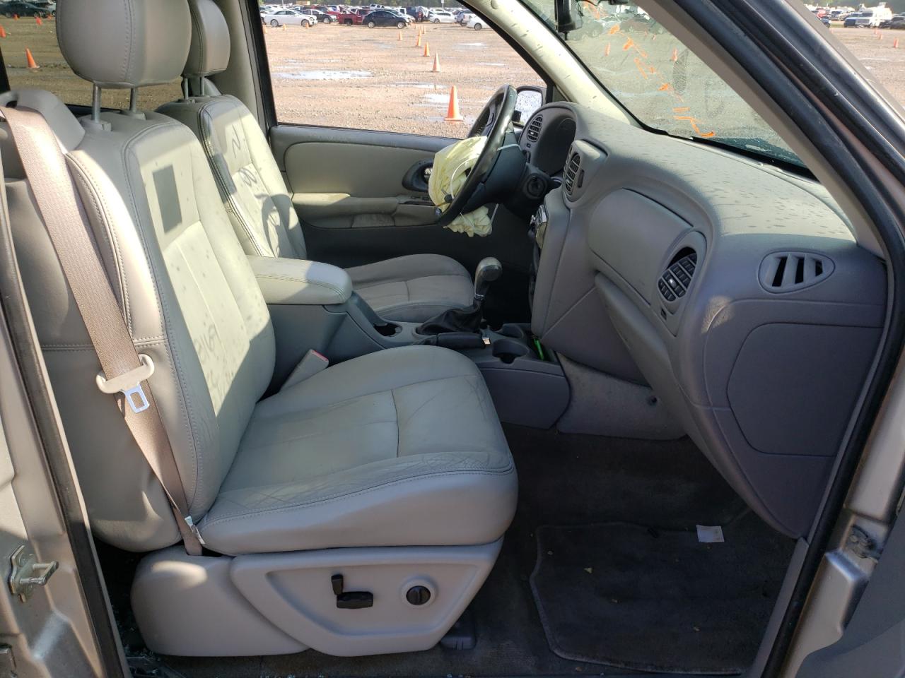 Photo 5 from auction – 2005 CHEVROLET TRAILBLAZE with VIN 1GNES16S456135606