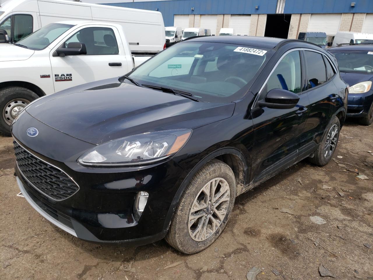 Photo 2 from auction – 2021 FORD ESCAPE SEL with VIN 1FMCU9H60MUA35291