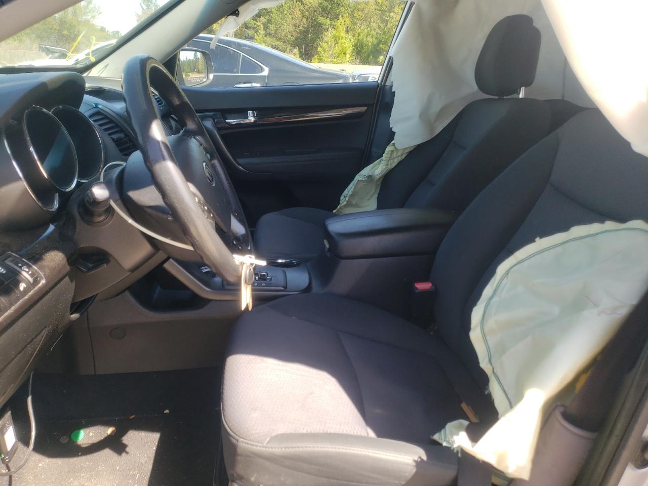 Photo 5 from auction – 2012 KIA SORENTO BA with VIN 5XYKT4A18CG273782