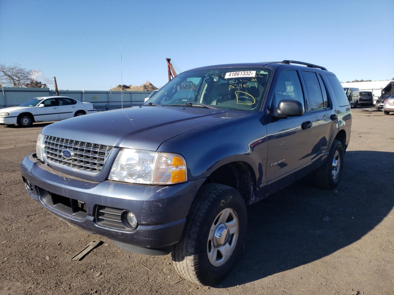 Photo 2 from auction – 2004 FORD EXPLORER X with VIN 1FMZU63K74UA24074