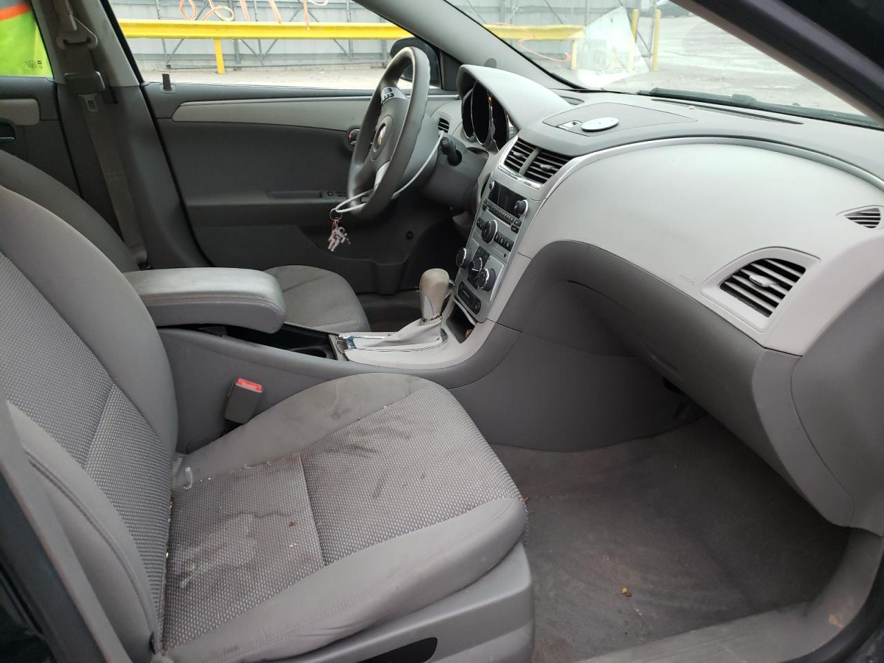 Photo 5 from auction – 2012 CHEVROLET MALIBU LS with VIN 1G1ZB5E00CF279029