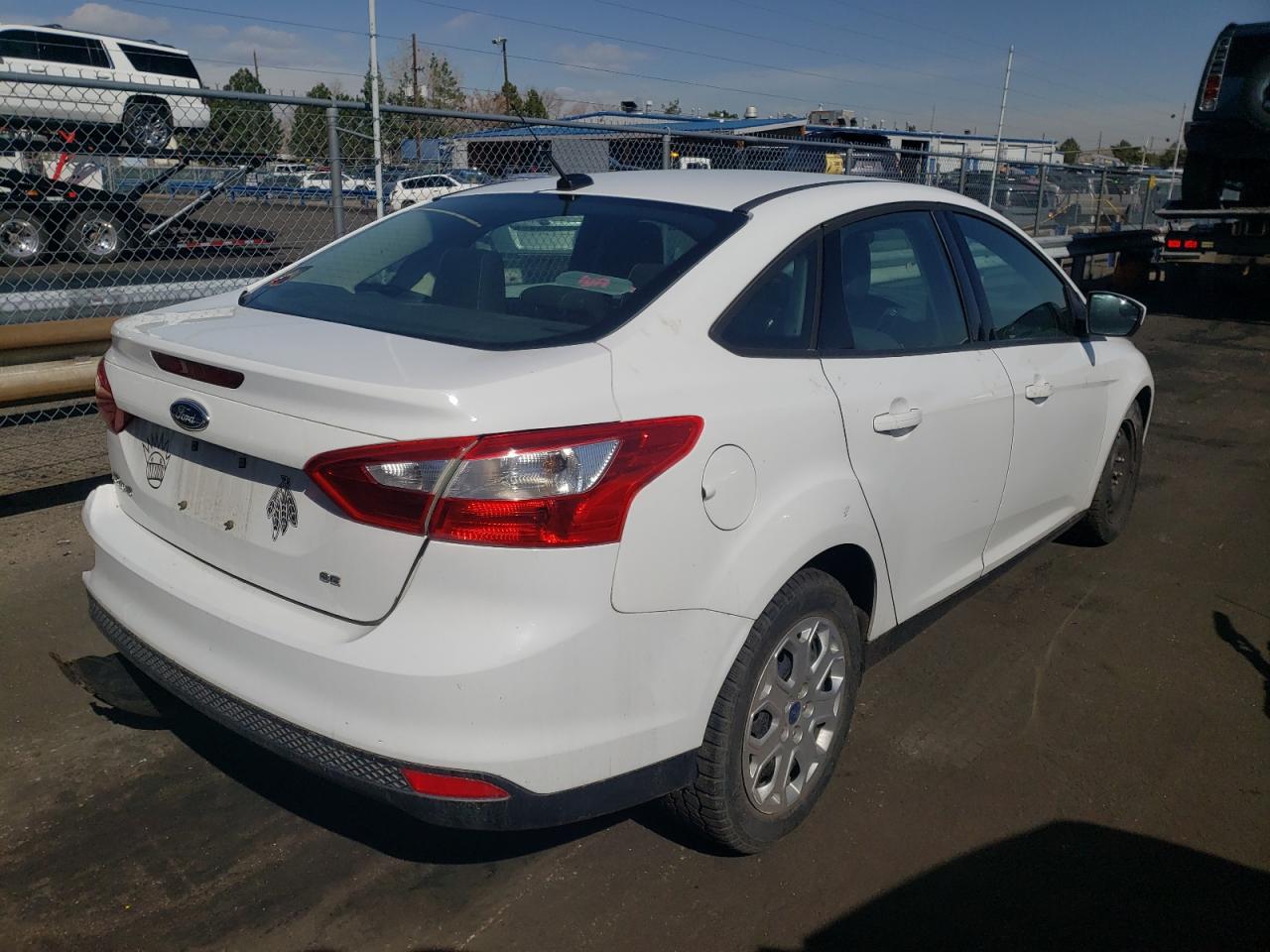 Photo 4 from auction – 2012 FORD FOCUS SE with VIN 1FAHP3F23CL278313
