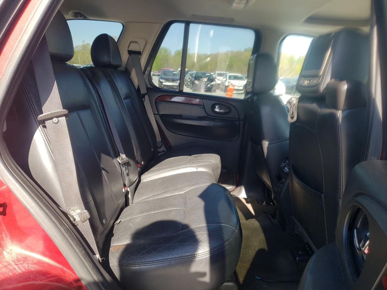 Photo 6 from auction – 2006 GMC ENVOY DENA with VIN 1GKET63M762231400