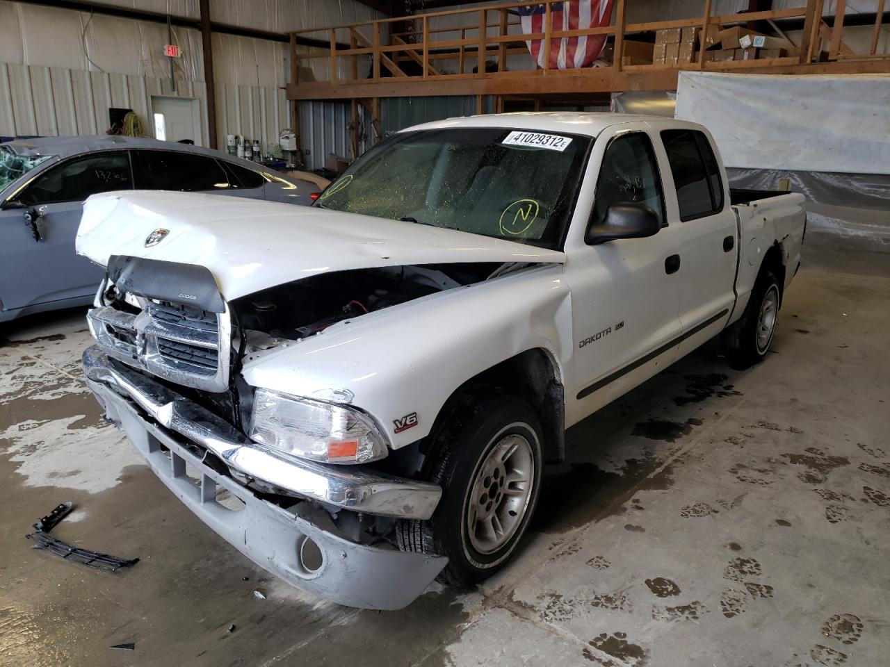 Photo 2 from auction – 2000 DODGE DAKOTA QUA with VIN 1B7GL2AX2YS681632
