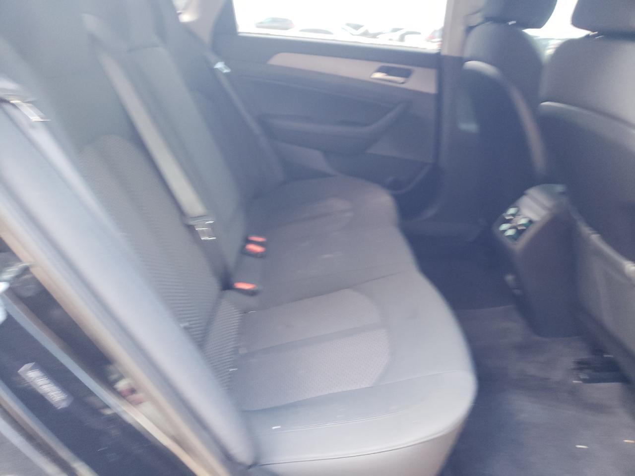 Photo 6 from auction – 2019 HYUNDAI SONATA LIM with VIN 5NPE34AF2KH734233