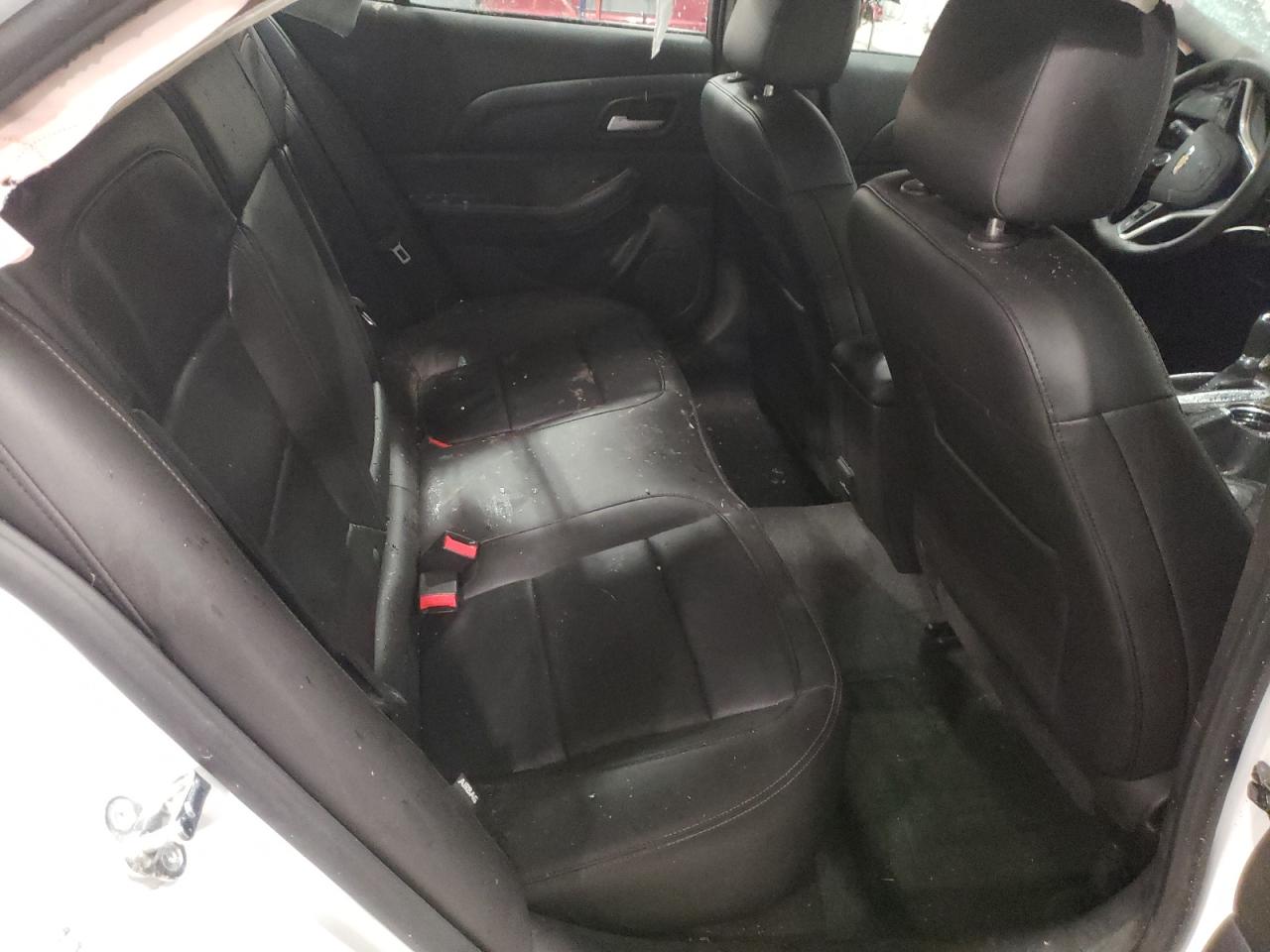 Photo 6 from auction – 2015 CHEVROLET MALIBU 2LT with VIN 1G11D5SL3FF297731