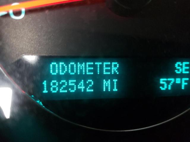 Photo 8 from auction – 2010 CHEVROLET AVALANCHE with VIN 3GNVKFE09AG102834