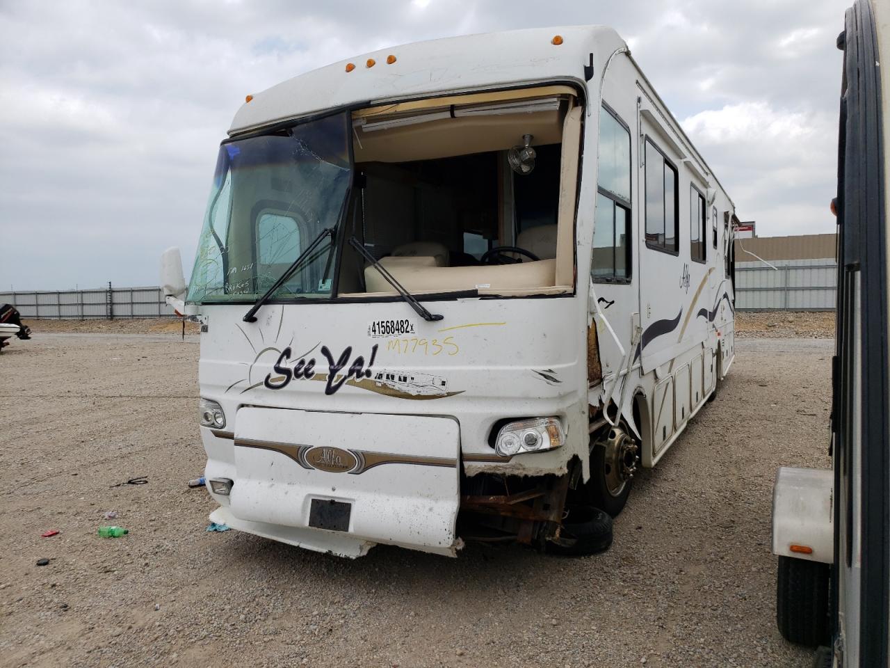 Photo 9 from auction – 2004 ALFA ROMEO TRAILER with VIN 4UZAAHAK44CM77935