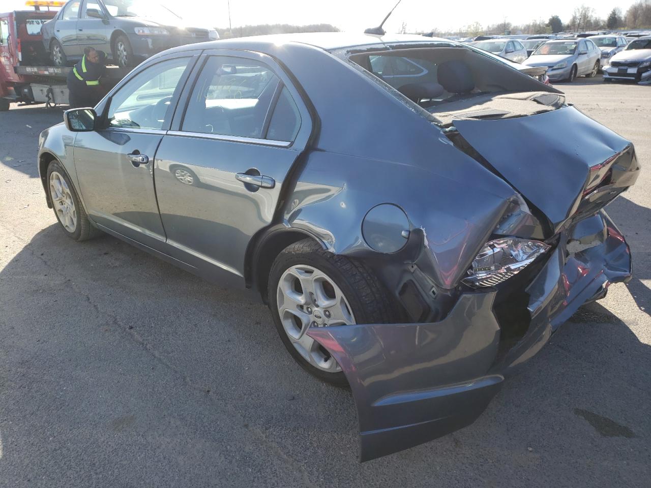 Photo 3 from auction – 2011 FORD FUSION SE with VIN 3FAHP0HA3BR206093