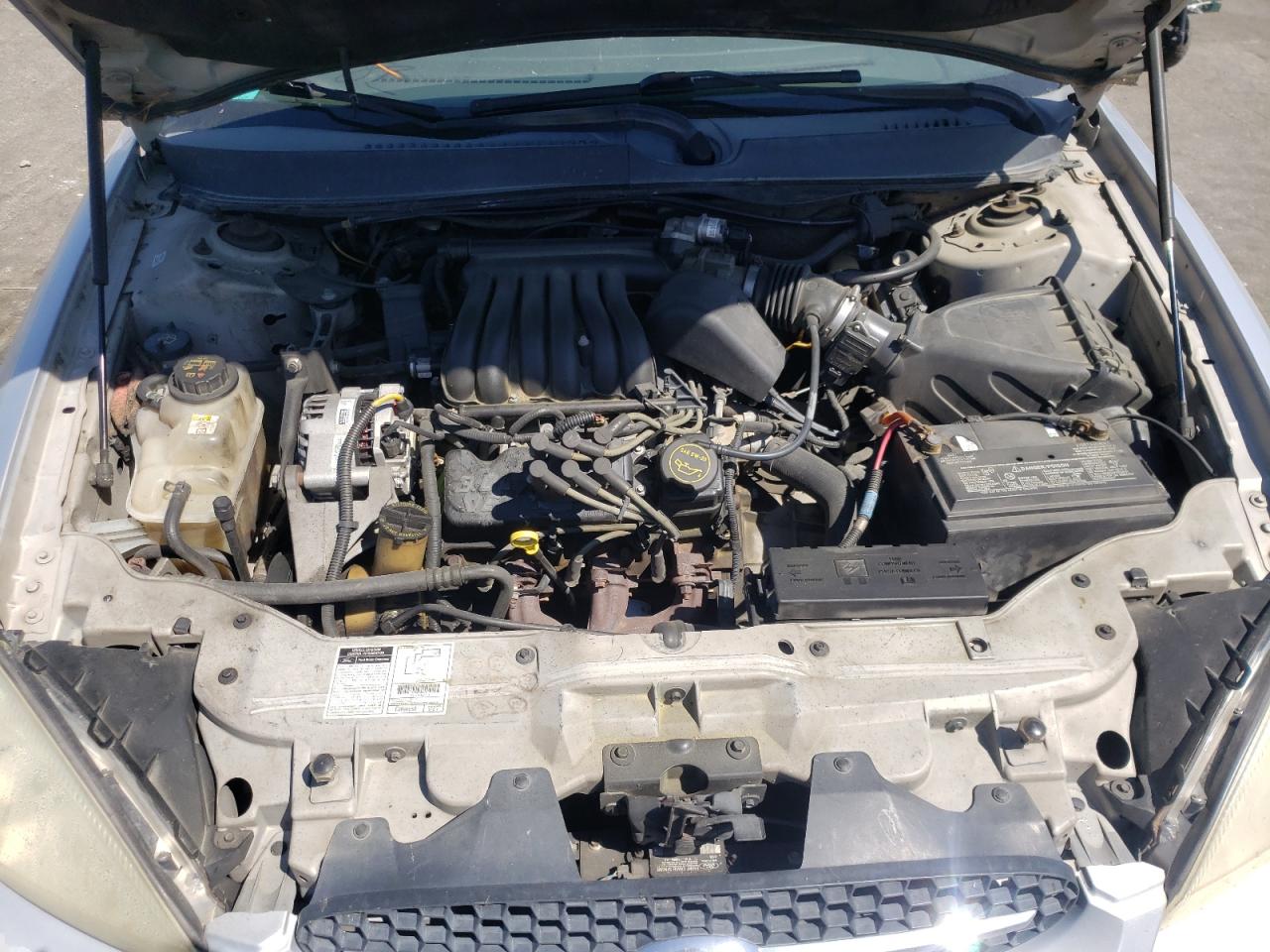 Photo 7 from auction – 2001 FORD TAURUS SES with VIN 1FAFP55231G228165