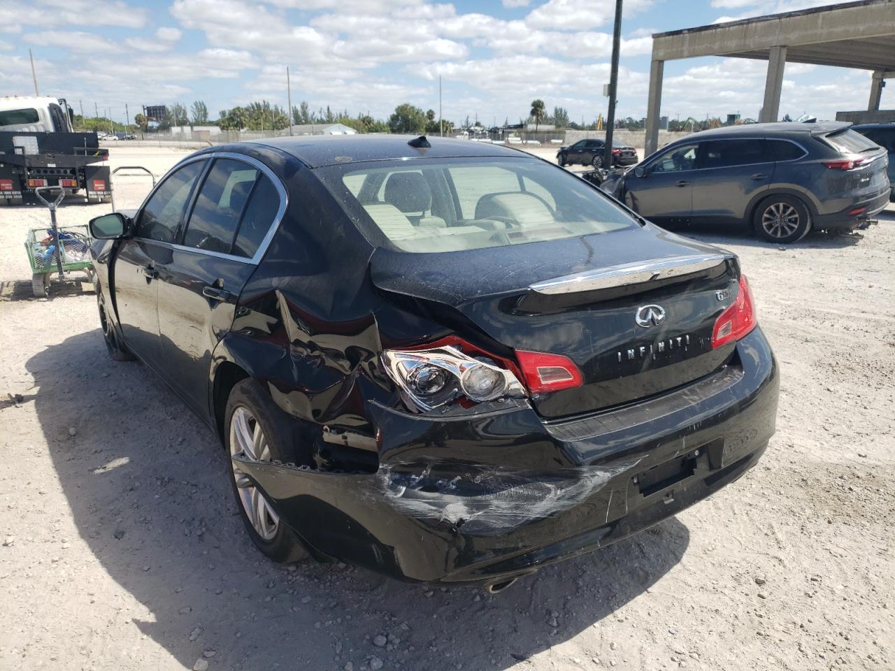 Photo 3 from auction – 2011 INFINITI G25 with VIN JN1DV6AR7BM652812