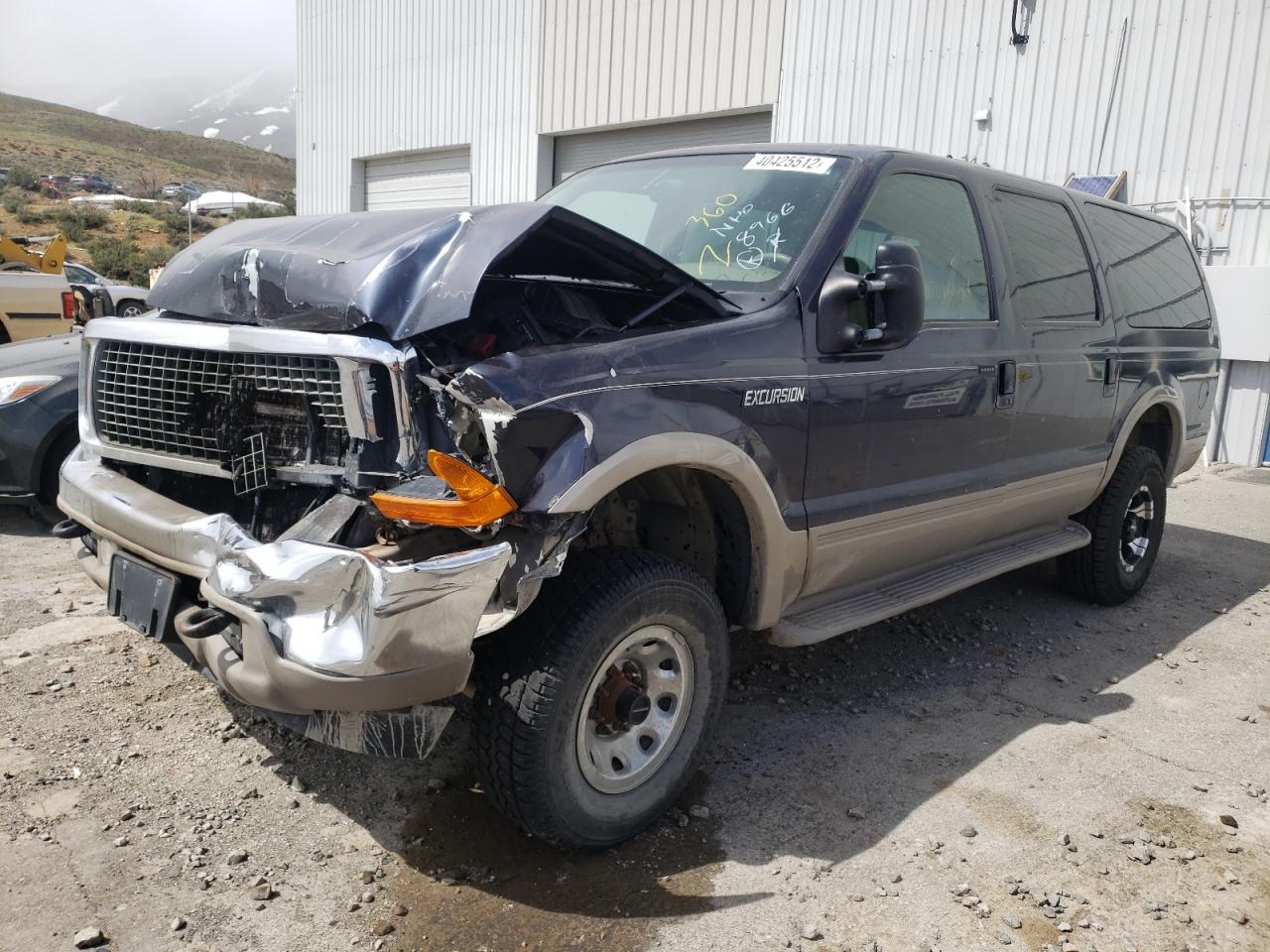 Photo 2 from auction – 2000 FORD EXCURSION with VIN 1FMSU43F9YEB18966