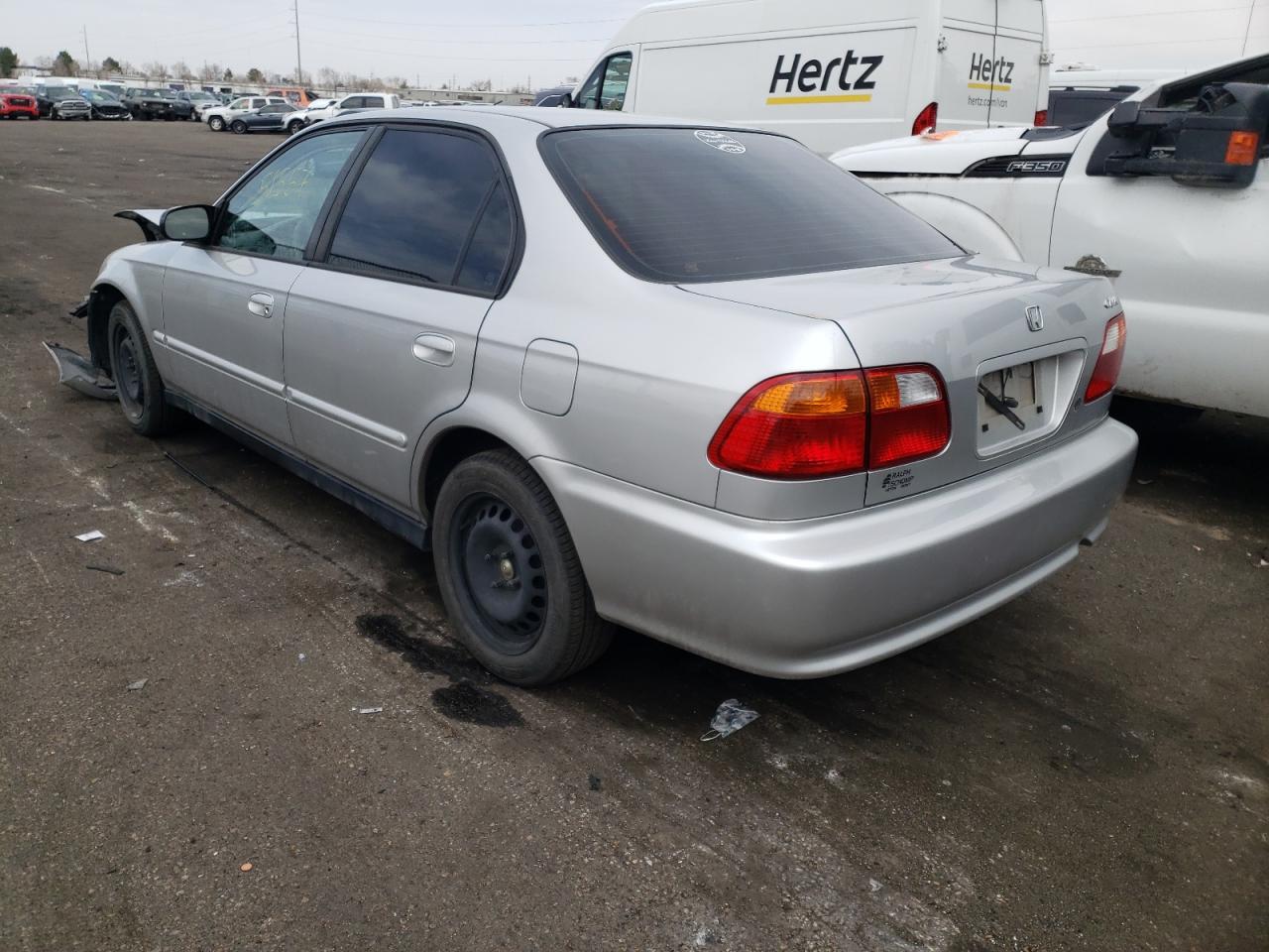 Photo 3 from auction – 2000 HONDA CIVIC BASE with VIN 2HGEJ6617YH564193