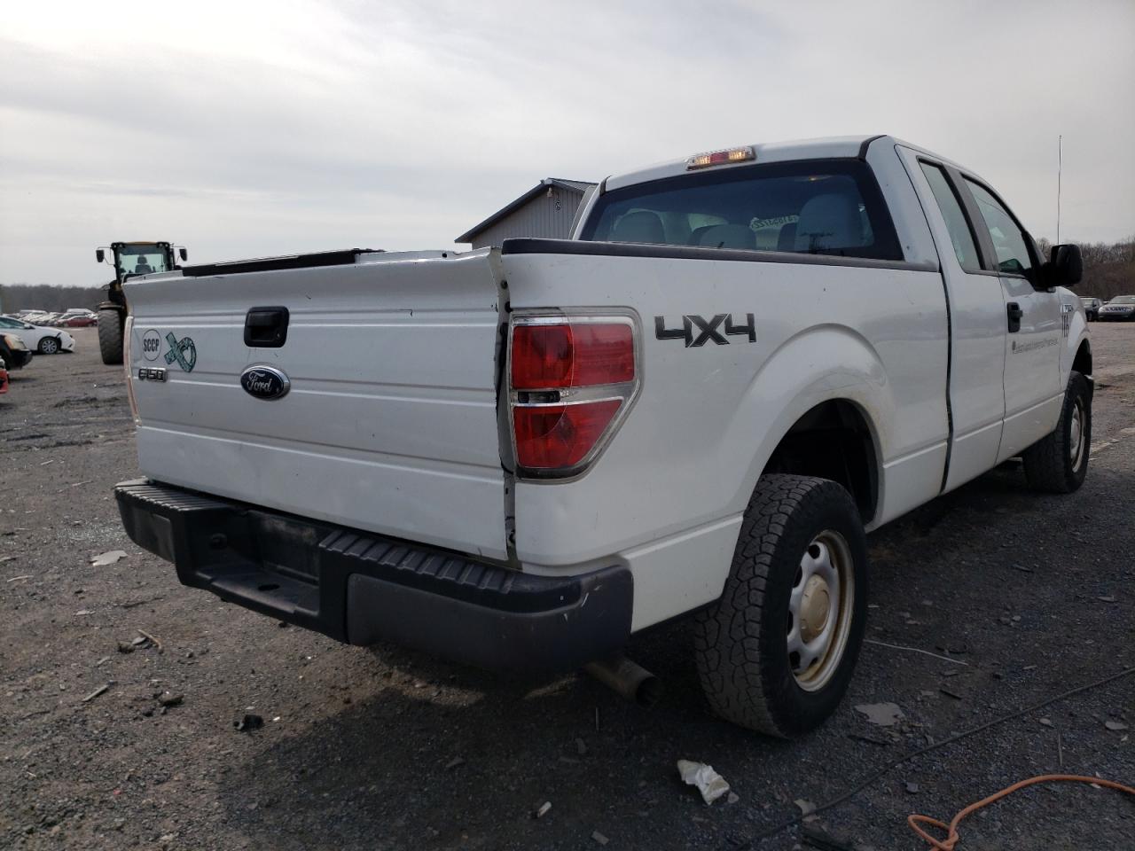 Photo 4 from auction – 2011 FORD F150 SUPER with VIN 1FTFX1EFXBFA15467