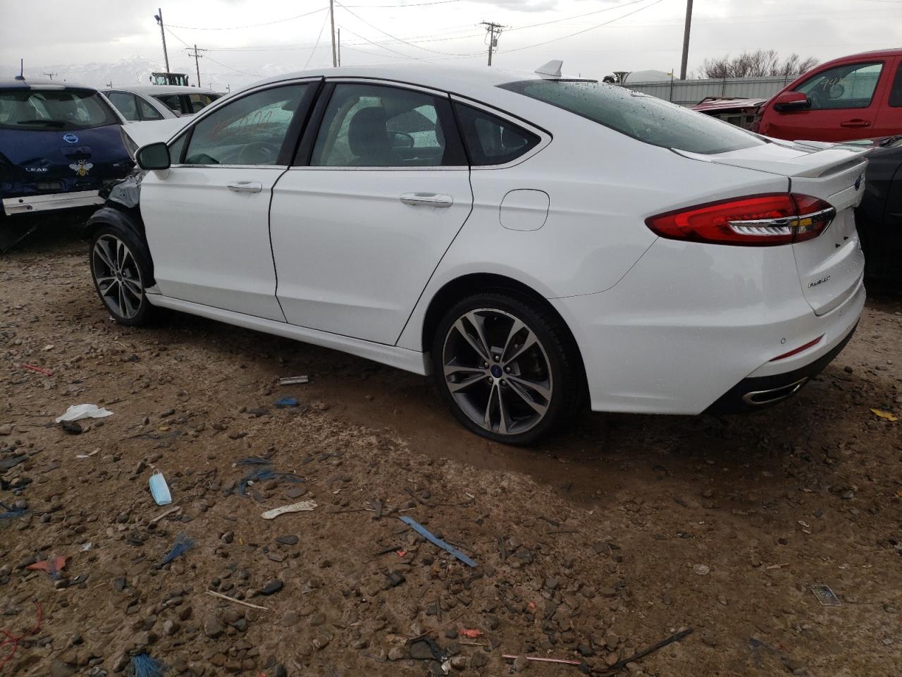 Photo 3 from auction – 2019 FORD FUSION TIT with VIN 3FA6P0D90KR118198