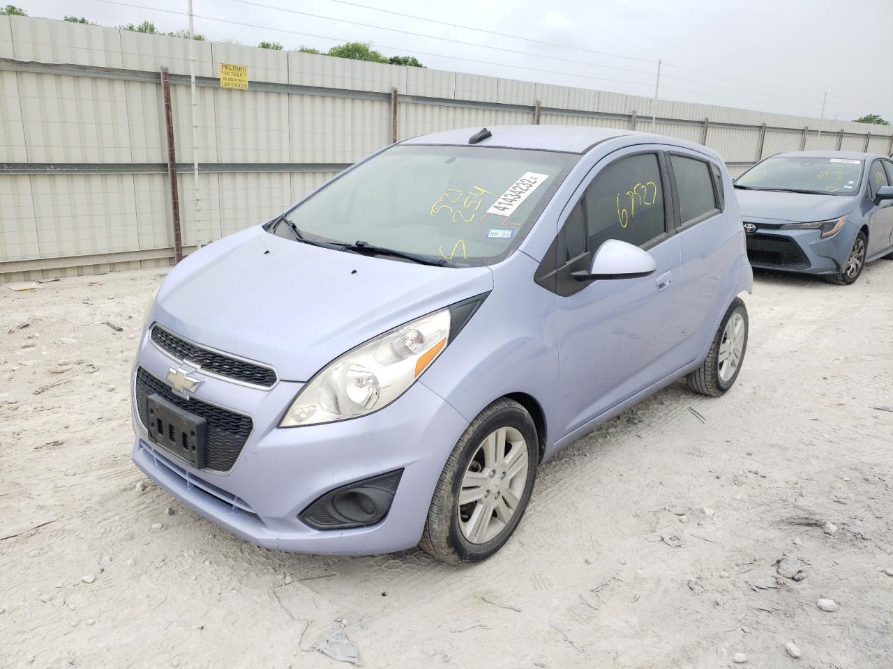 Photo 2 from auction – 2014 CHEVROLET SPARK 1LT with VIN KL8CD6S96EC521254