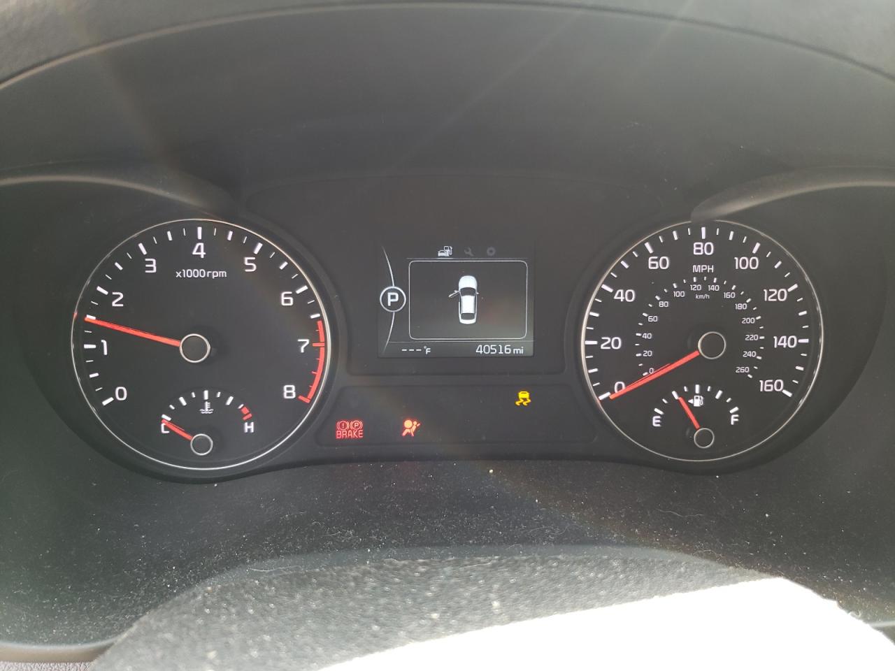 Photo 8 from auction – 2016 KIA OPTIMA LX with VIN KNAGT4L31G5102212