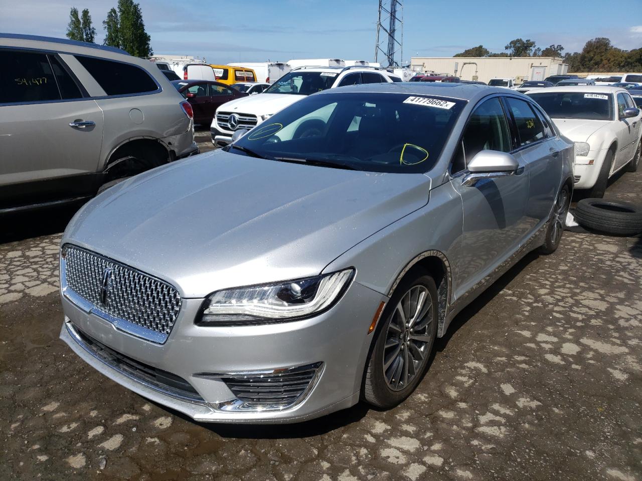 Photo 2 from auction – 2017 LINCOLN MKZ SELECT with VIN 3LN6L5D95HR614329