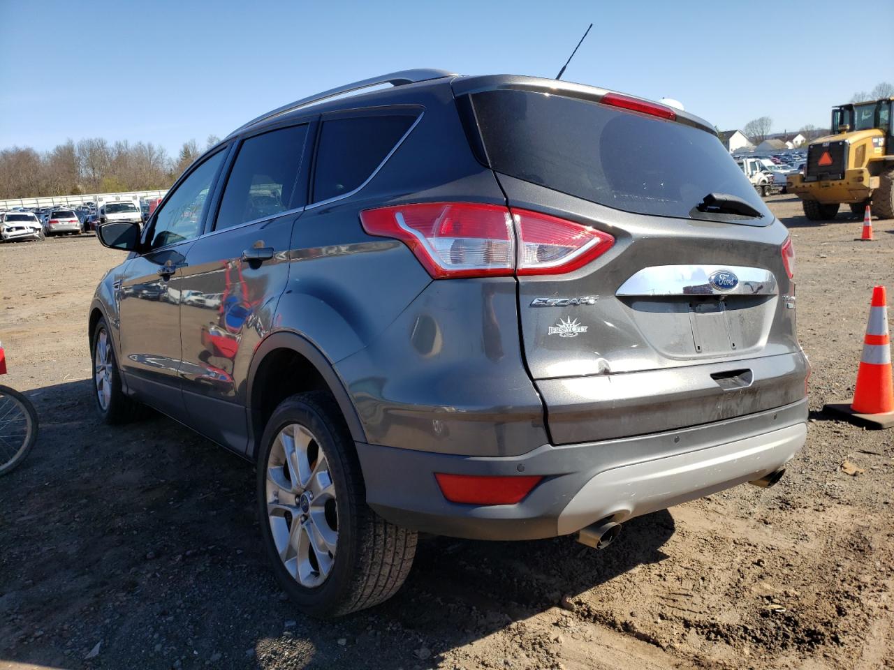 Photo 3 from auction – 2015 FORD ESCAPE TIT with VIN 1FMCU9J91FUC00305