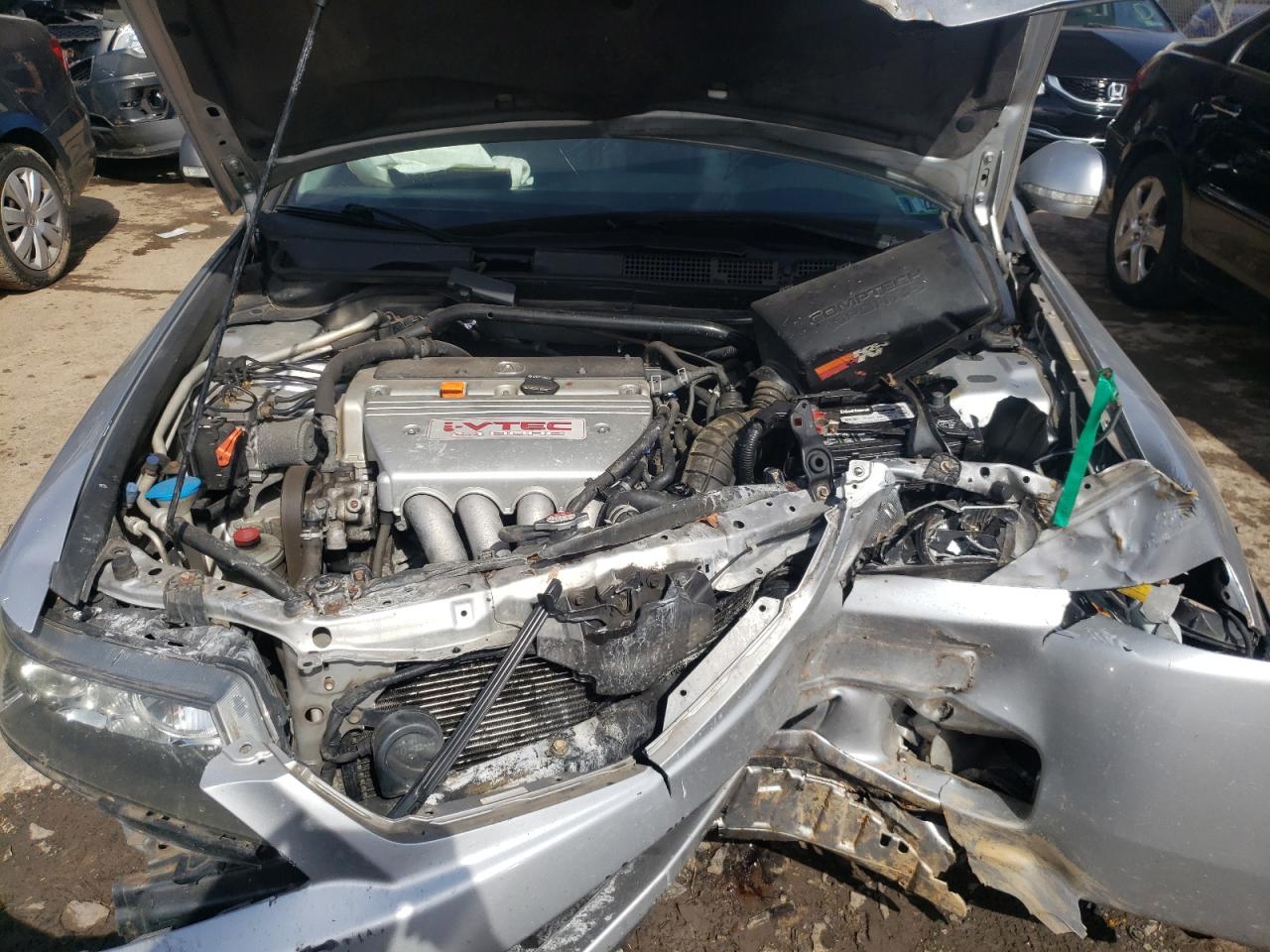 Photo 7 from auction – 2004 ACURA TSX with VIN JH4CL968X4C026761
