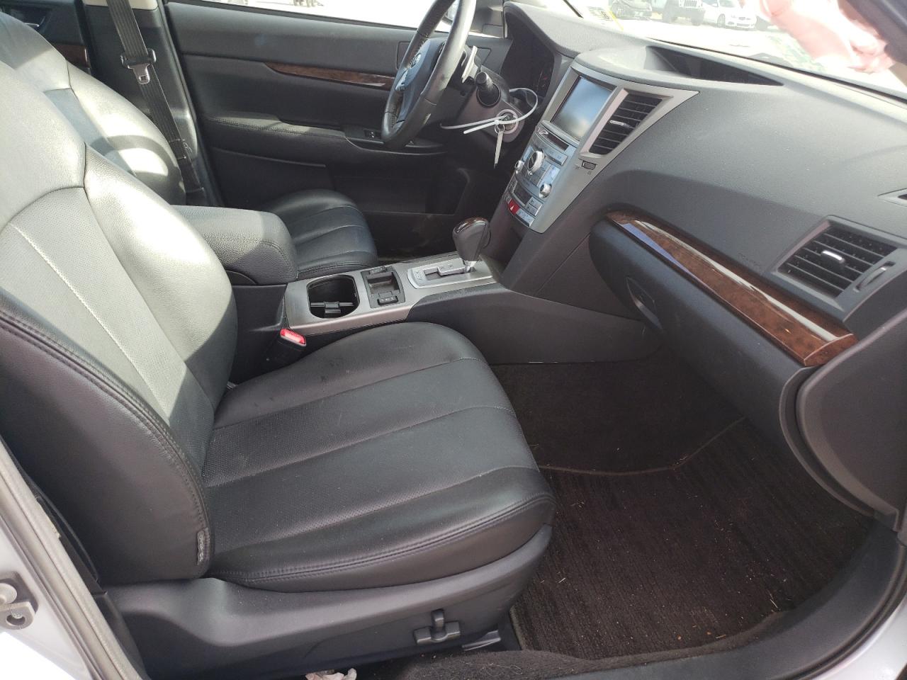 Photo 5 from auction – 2013 SUBARU LEGACY 2.5 with VIN 4S3BMBP61D3009037