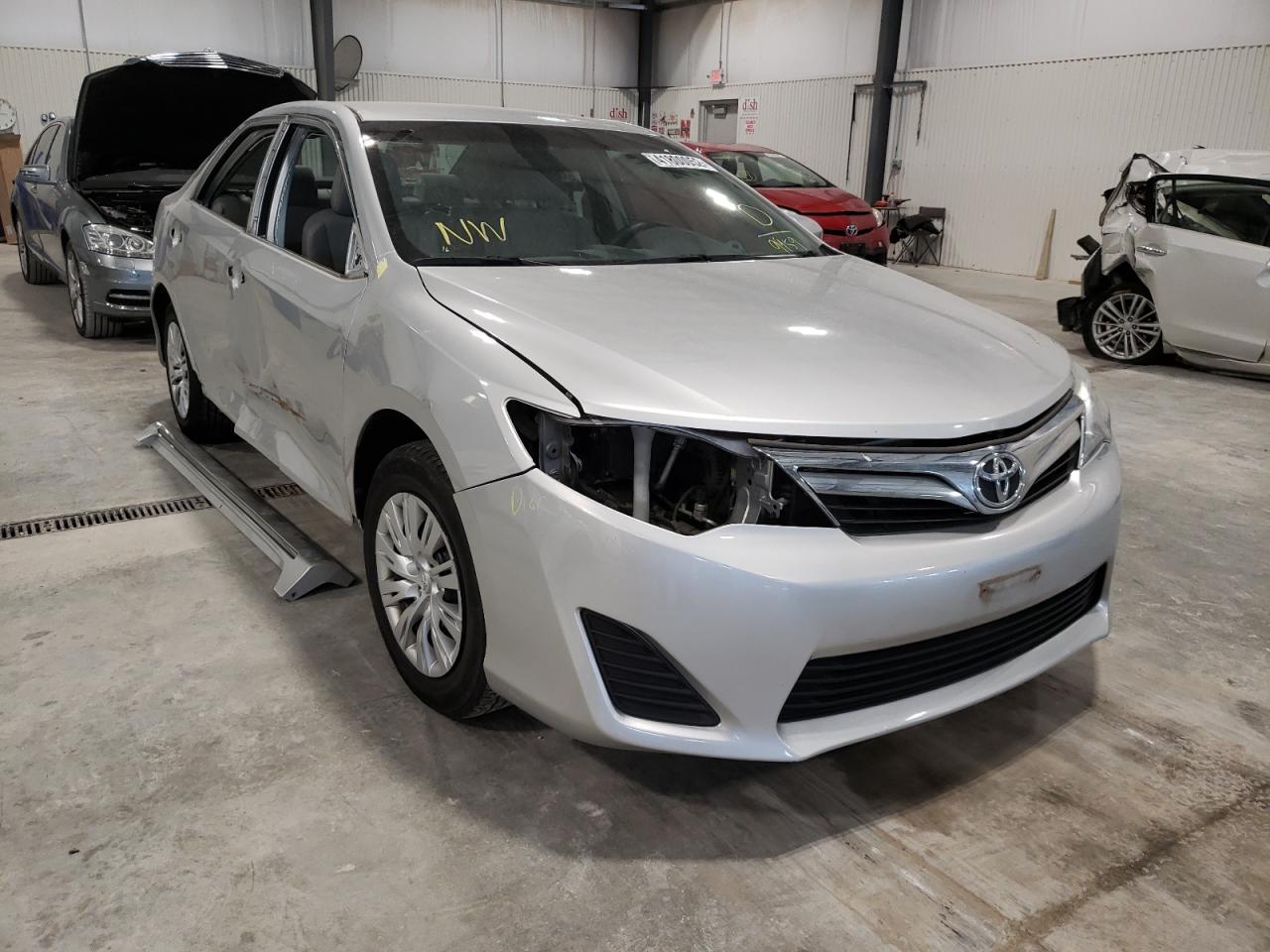 TOYOTA CAMRY L 2013 with VIN 4T4BF1FK6DR279959 - Photo from auction